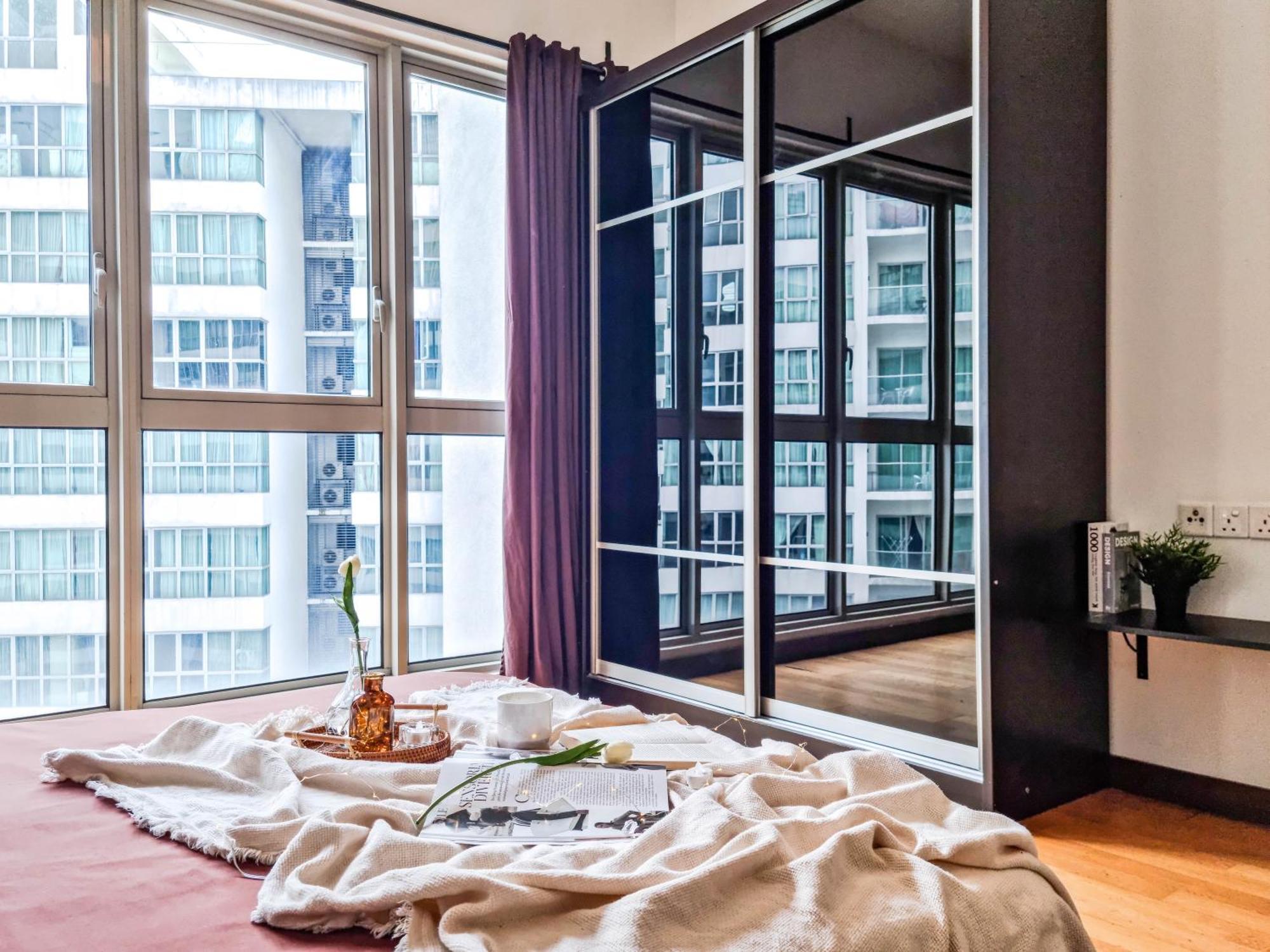 Naibnb In Regalia Residence Куала Лумпур Екстериор снимка