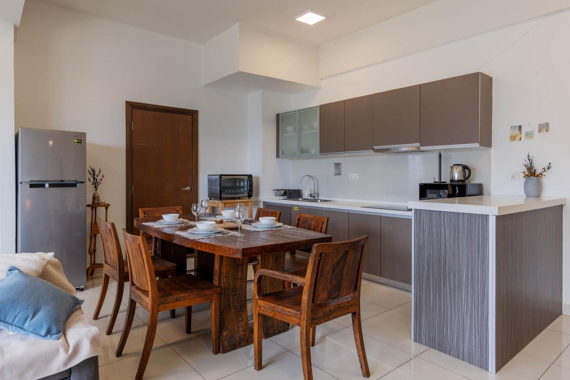 Naibnb In Regalia Residence Куала Лумпур Екстериор снимка